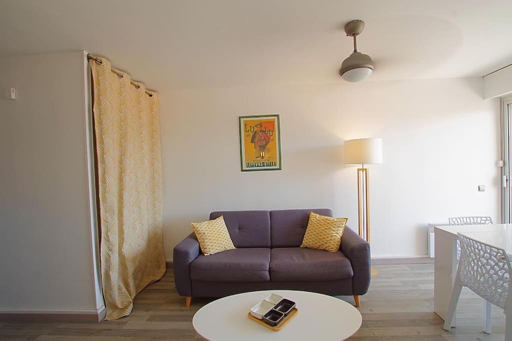 Appartement Calme Et Moderne Avec Vue Mer 74 Canet-en-Roussillon Dış mekan fotoğraf
