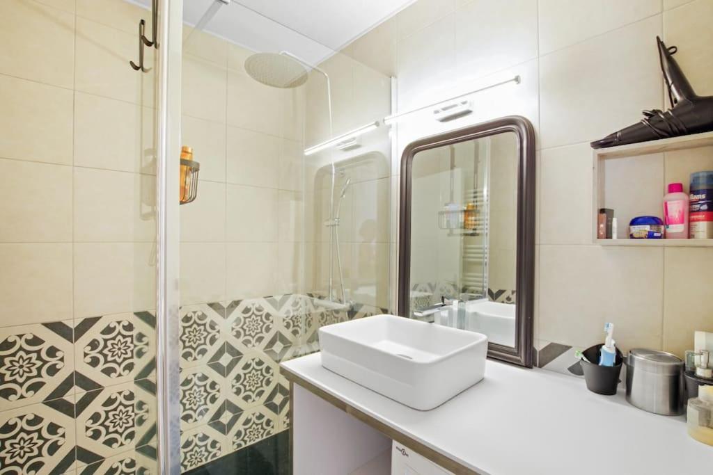 Appartement Calme Et Moderne Avec Vue Mer 74 Canet-en-Roussillon Dış mekan fotoğraf